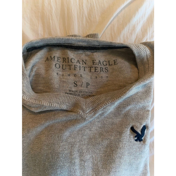 American Eagle Gray Sweater - Picture 4 of 5